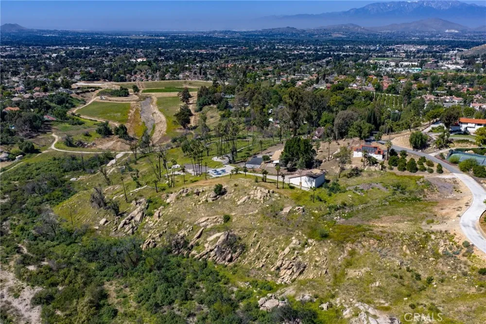6480 Hawarden Riverside, CA 92506