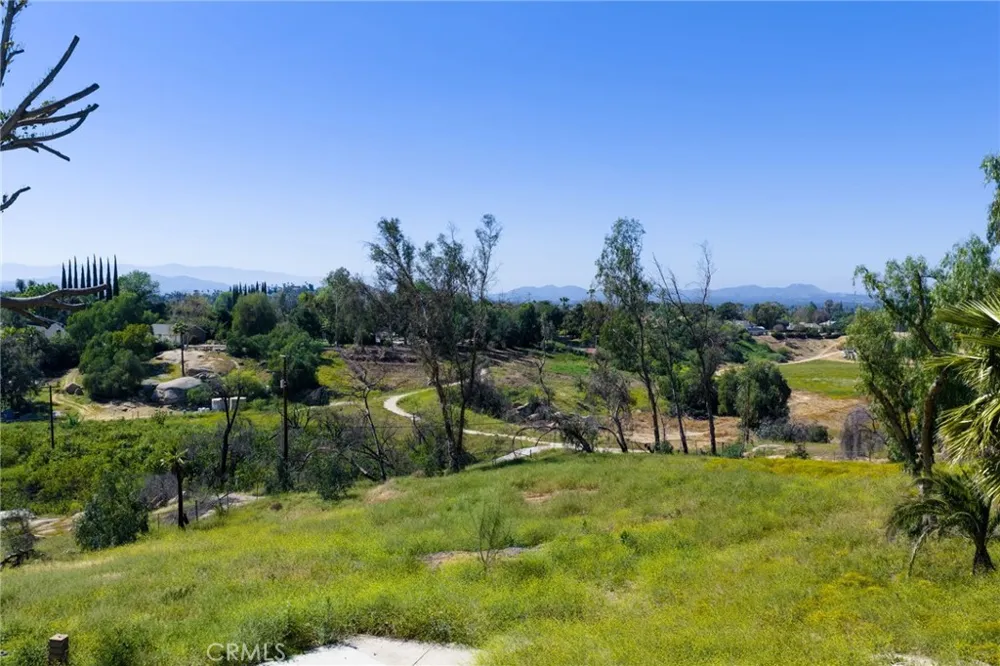 6480 Hawarden Riverside, CA 92506