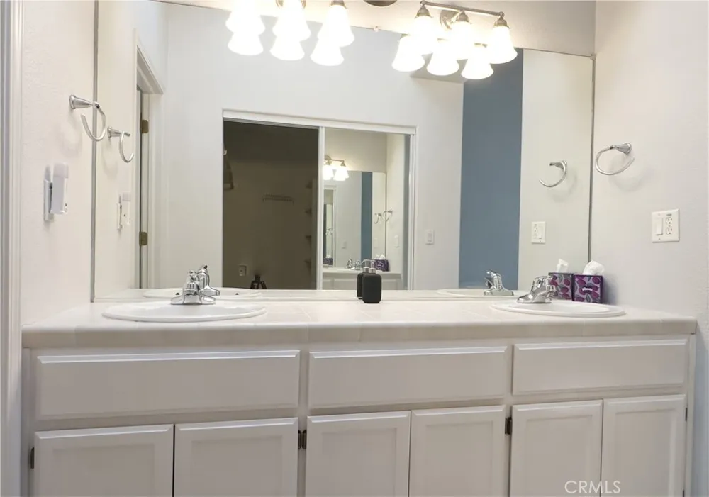 14279 Carnegie Magalia, CA 95954