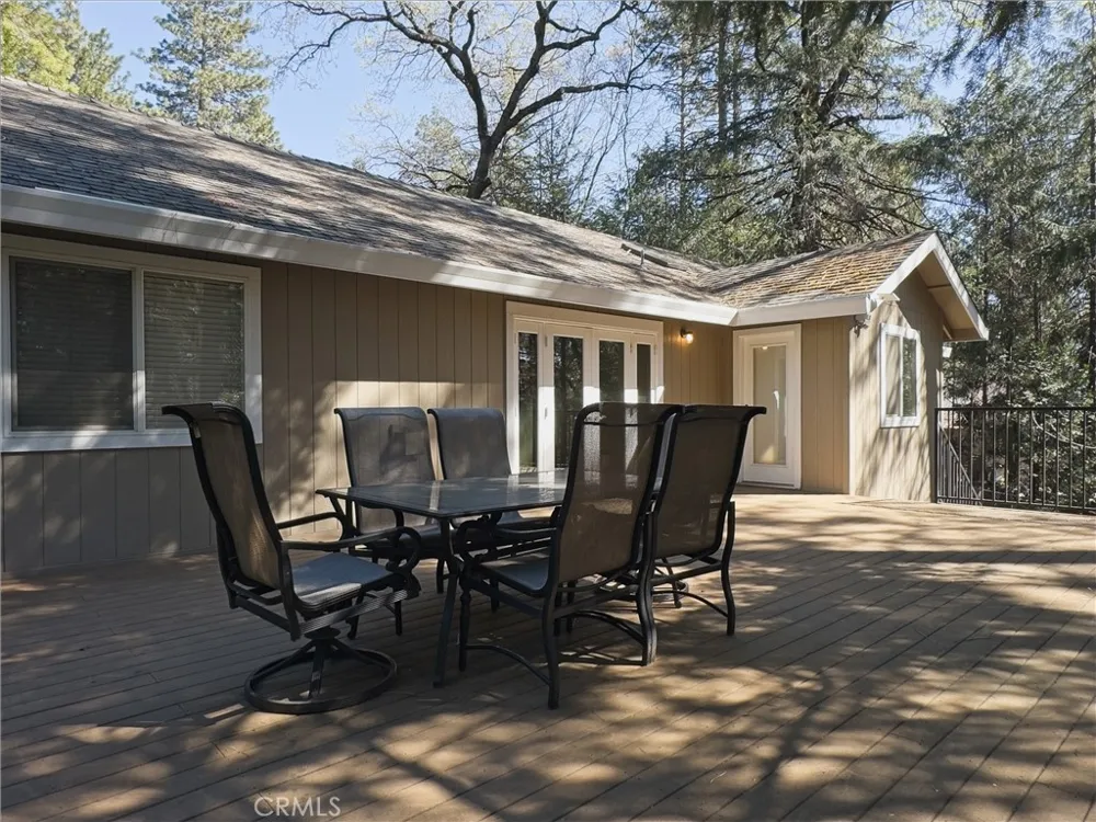 14279 Carnegie Magalia, CA 95954