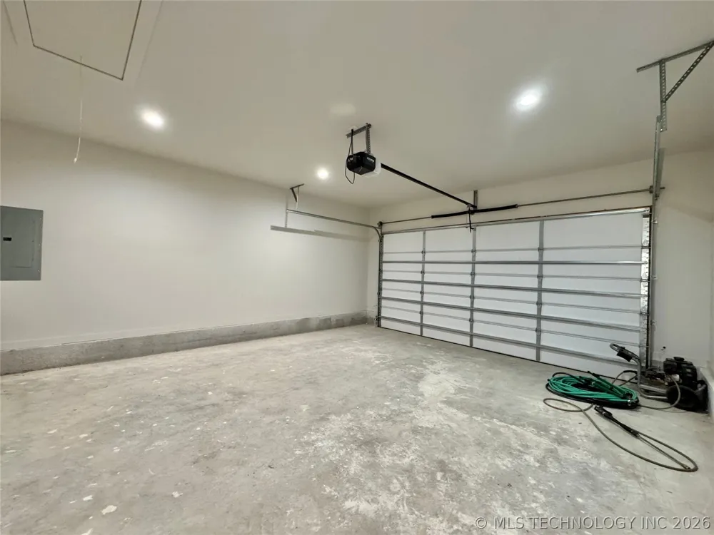 824 E Harlan Drive Tahlequah, OK 74464