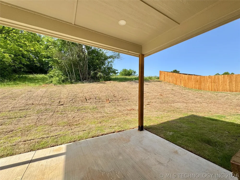 824 E Harlan Drive Tahlequah, OK 74464