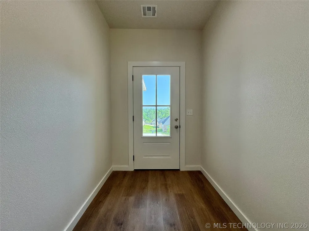 824 E Harlan Drive Tahlequah, OK 74464