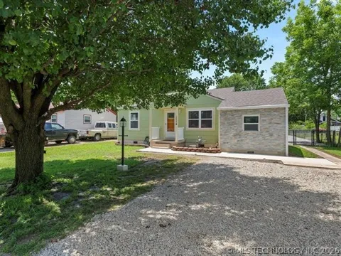 205 S Creek Street