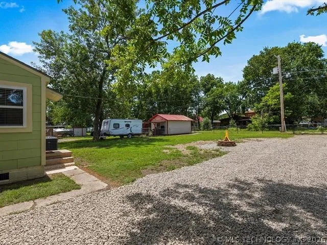 205 S Creek Street Dewey, OK 74029