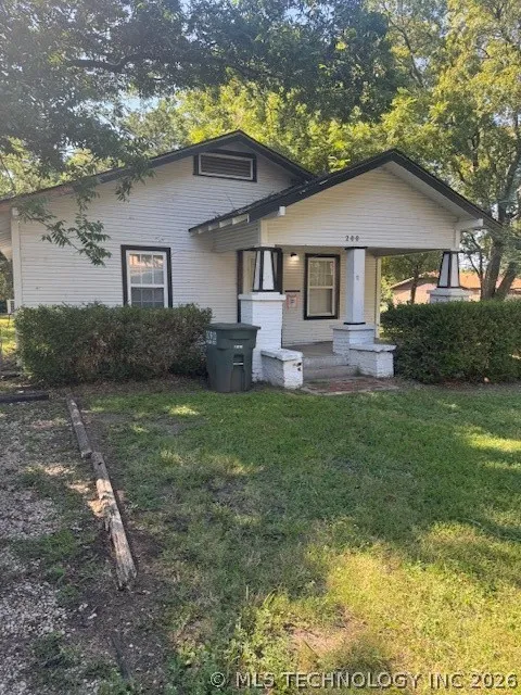 200 S 12th Avenue