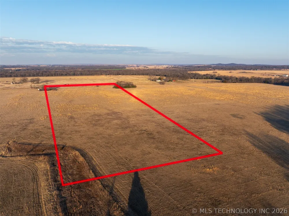 3 320 ROAD Morris, OK 74445