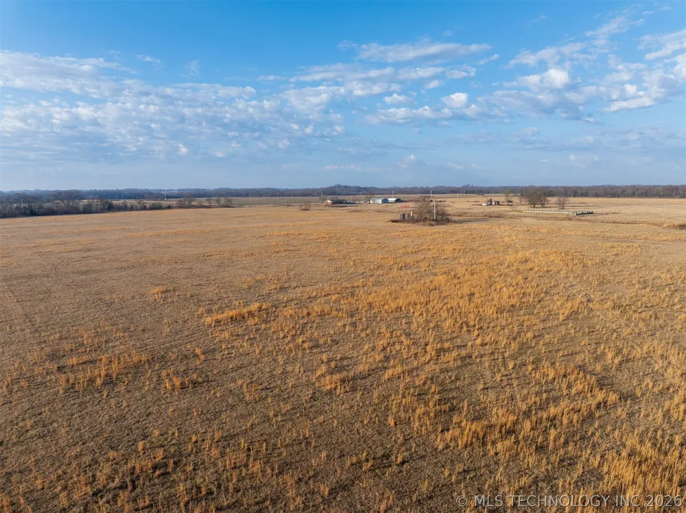 3 320 ROAD Morris, OK 74445