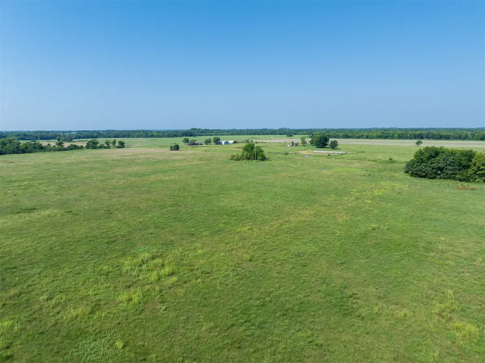3 320 ROAD Morris, OK 74445
