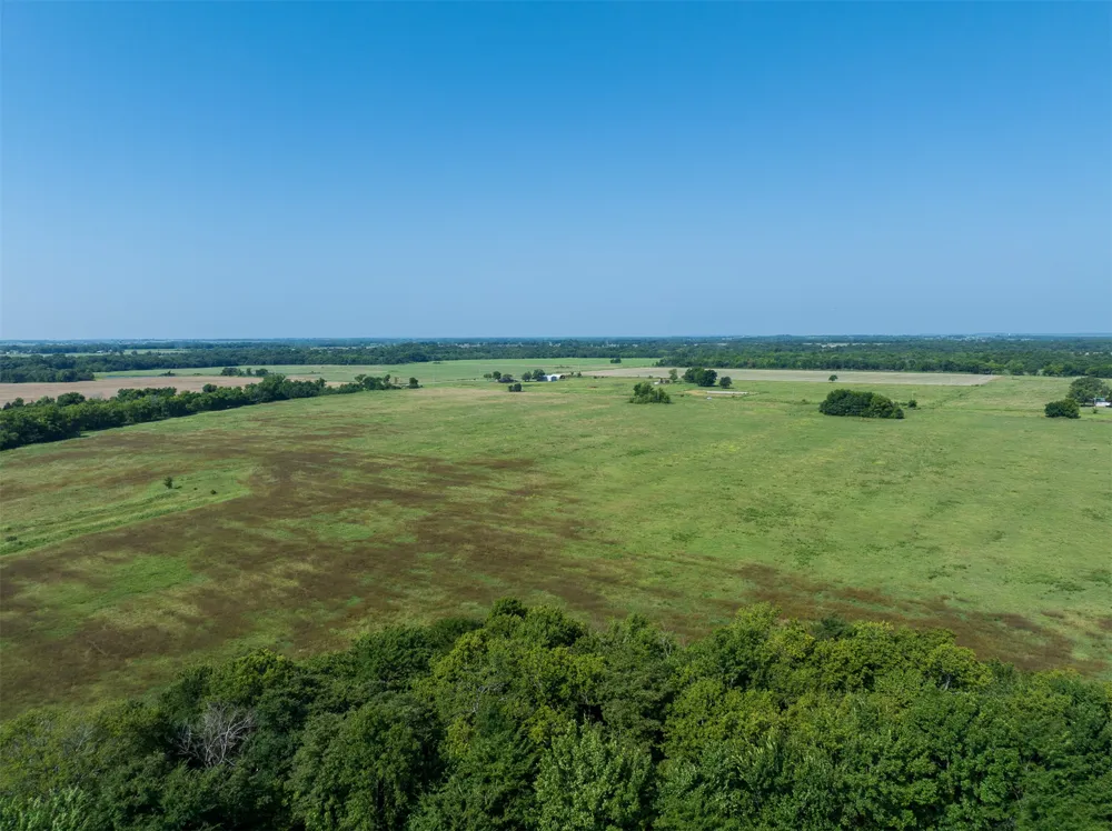 3 320 ROAD Morris, OK 74445