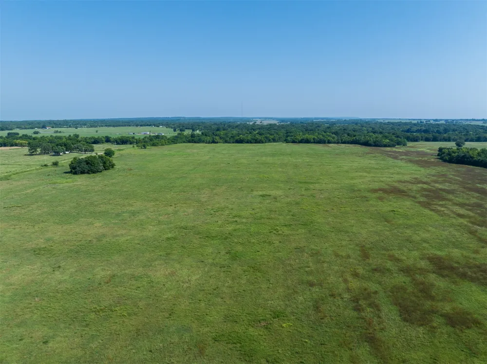 3 320 ROAD Morris, OK 74445