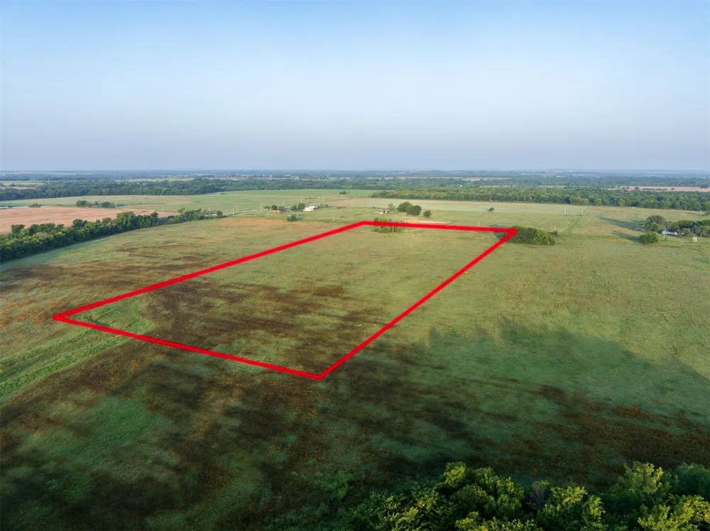 3 320 ROAD Morris, OK 74445