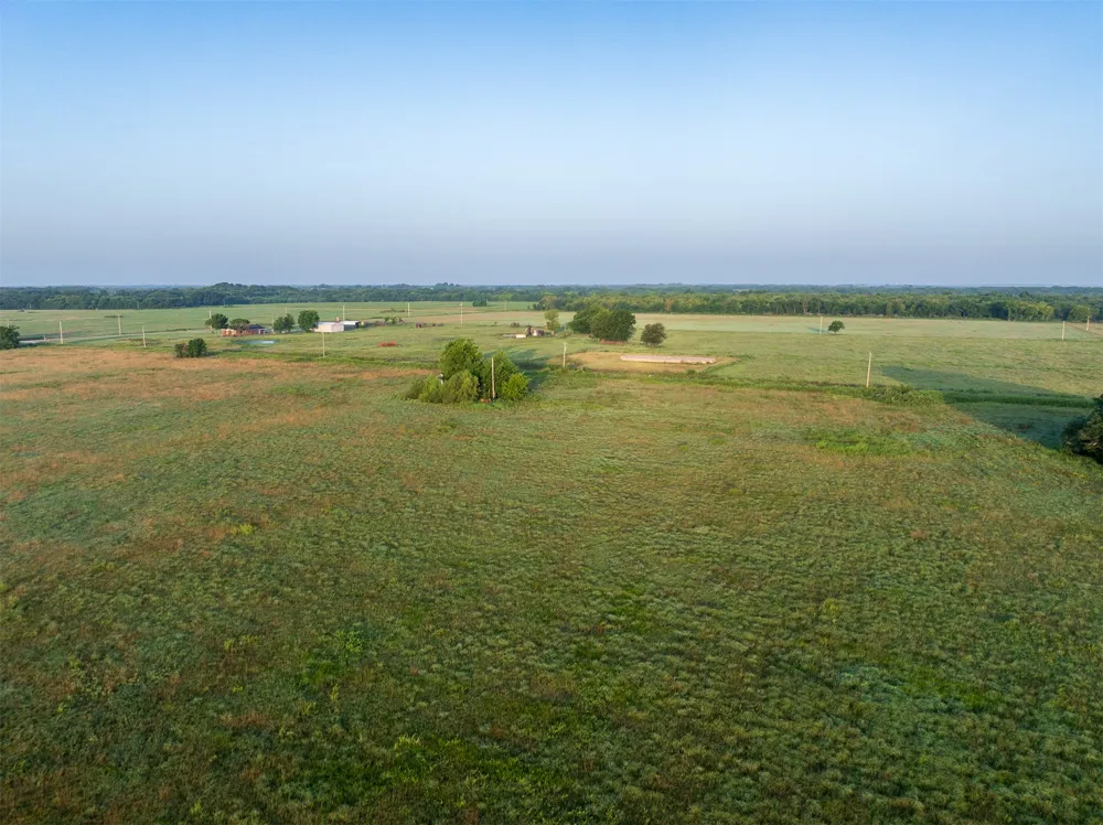 3 320 ROAD Morris, OK 74445