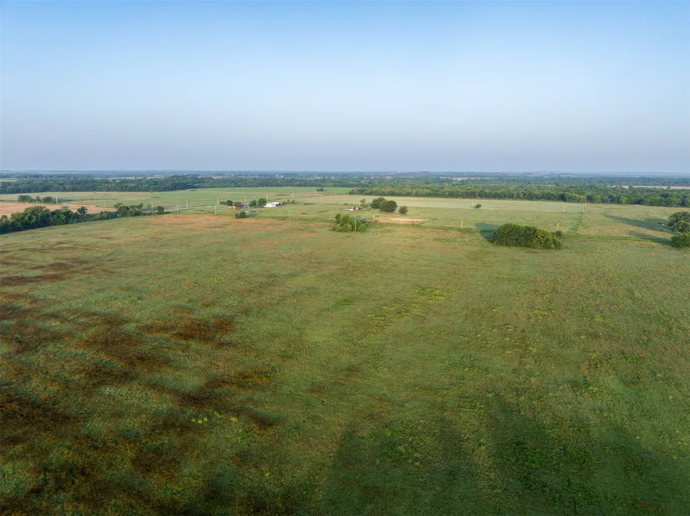 3 320 ROAD Morris, OK 74445