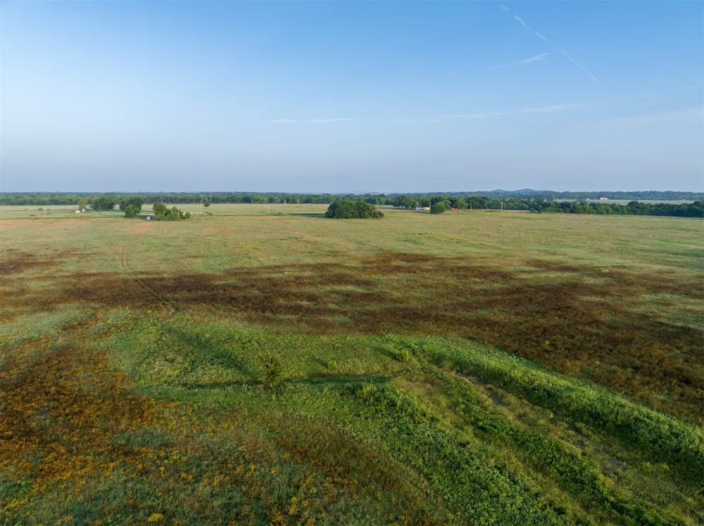 3 320 ROAD Morris, OK 74445
