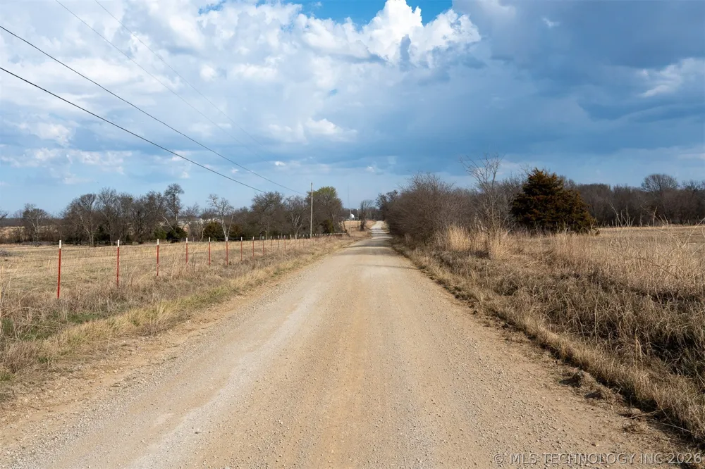 1 320 ROAD Morris, OK 74445