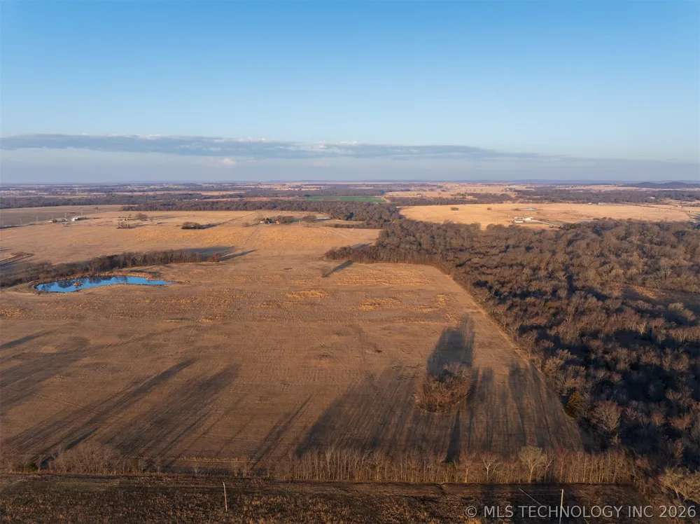 1 320 ROAD Morris, OK 74445