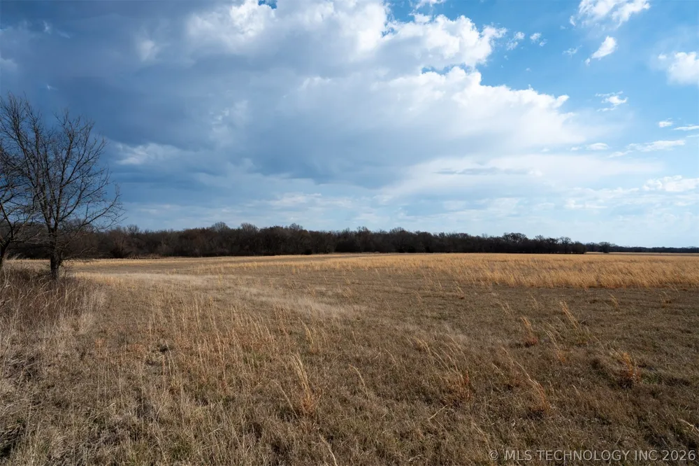 1 320 ROAD Morris, OK 74445