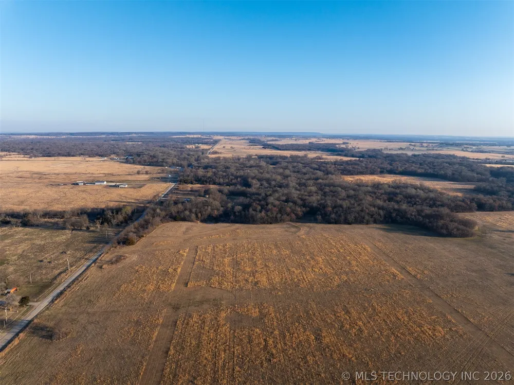 1 320 ROAD Morris, OK 74445