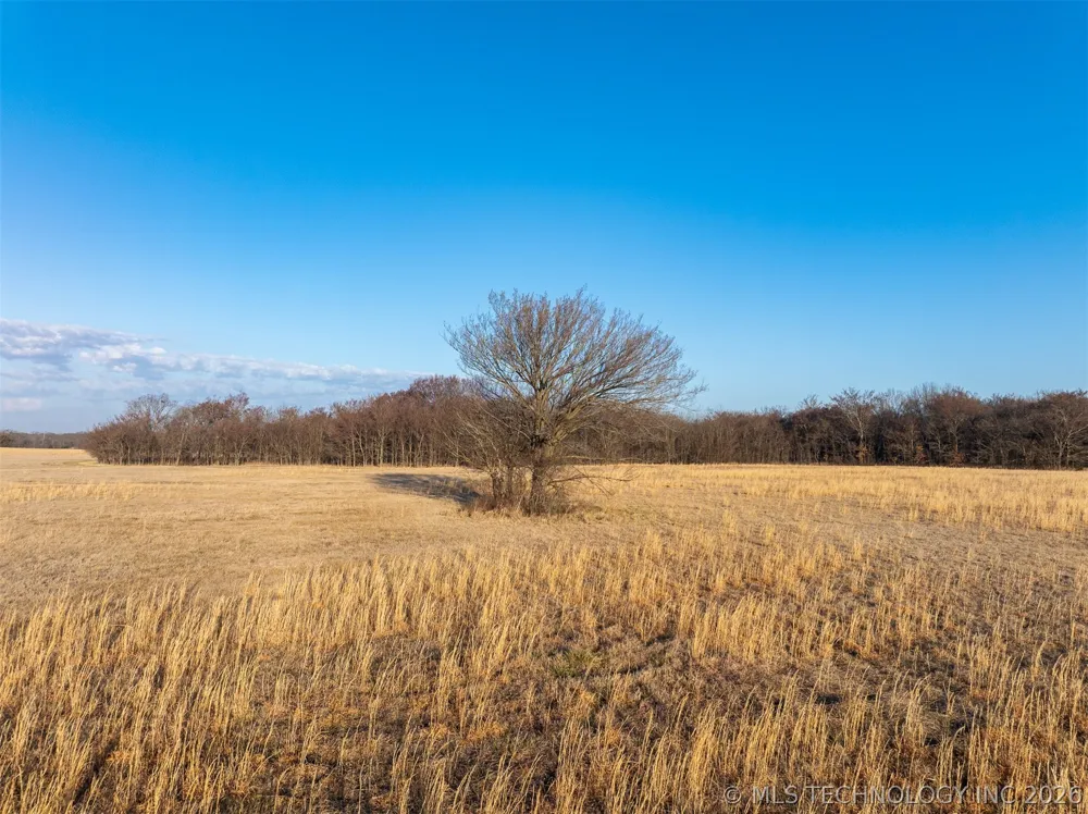 1 320 ROAD Morris, OK 74445