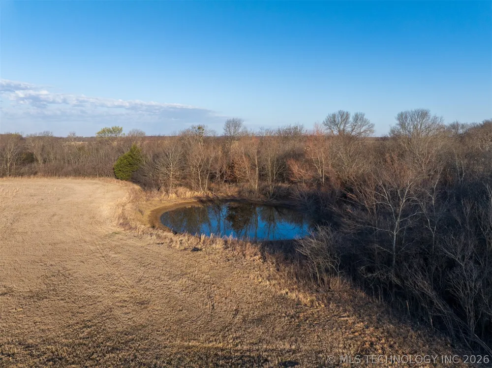 1 320 ROAD Morris, OK 74445