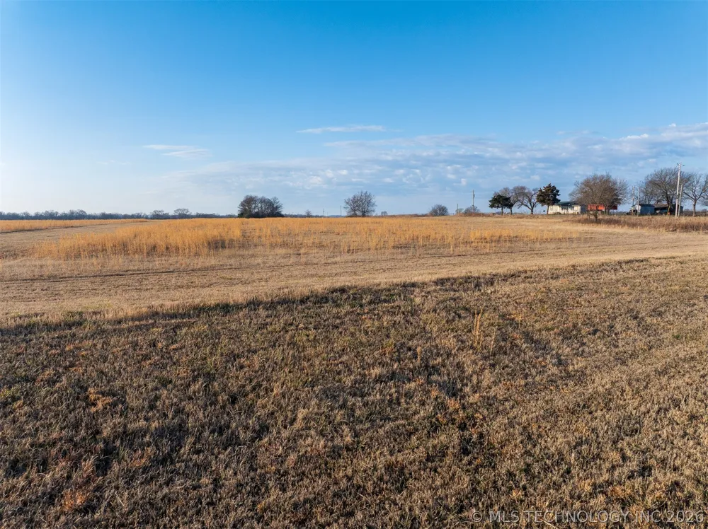 1 320 ROAD Morris, OK 74445