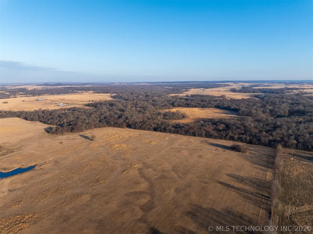 1 320 ROAD Morris, OK 74445