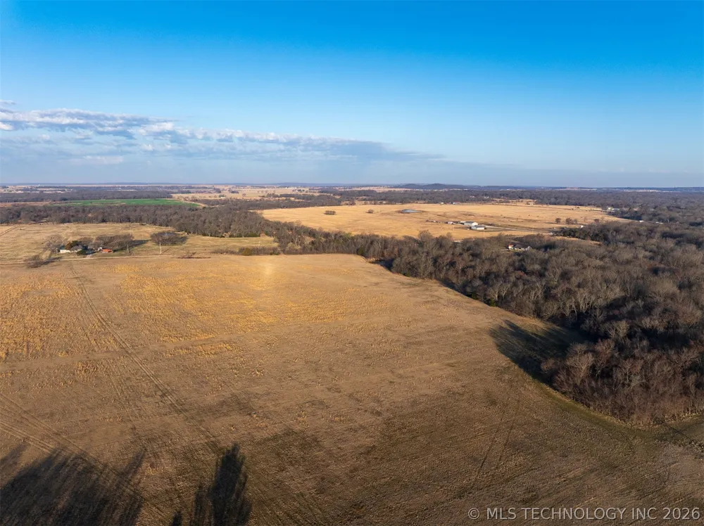 1 320 ROAD Morris, OK 74445