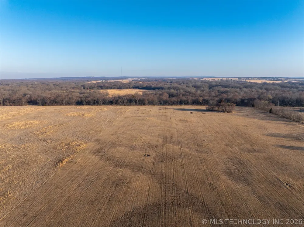 1 320 ROAD Morris, OK 74445