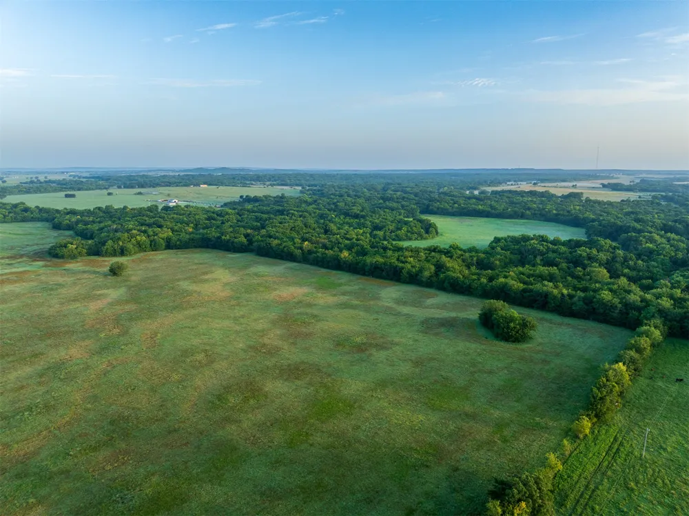 1 320 ROAD Morris, OK 74445