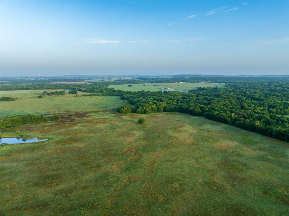 1 320 ROAD Morris, OK 74445