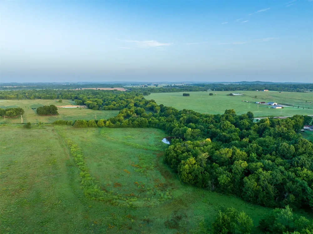 1 320 ROAD Morris, OK 74445