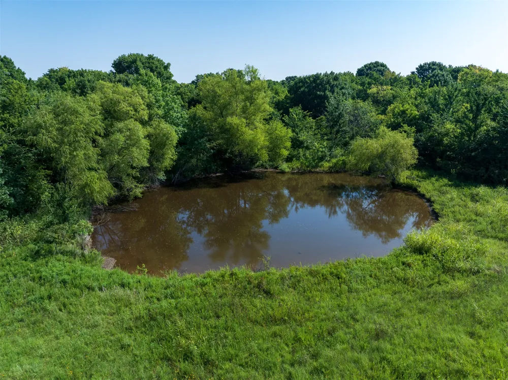 1 320 ROAD Morris, OK 74445