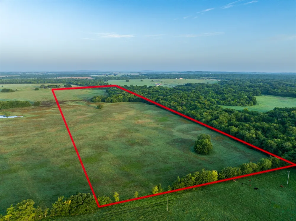 1 320 ROAD Morris, OK 74445