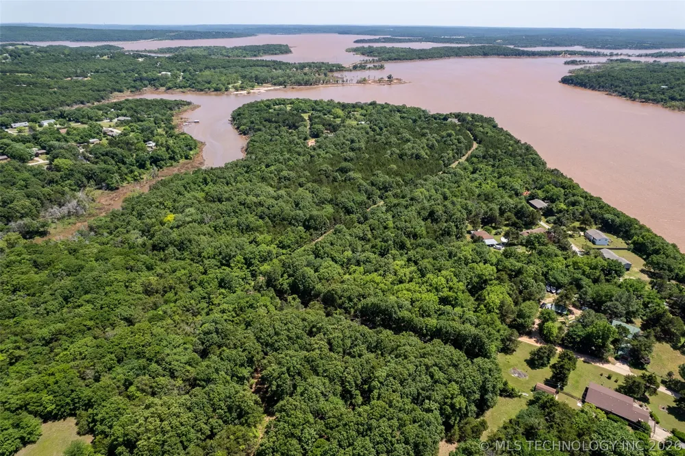73 E Possum Trot Lane Cleveland, OK 74020