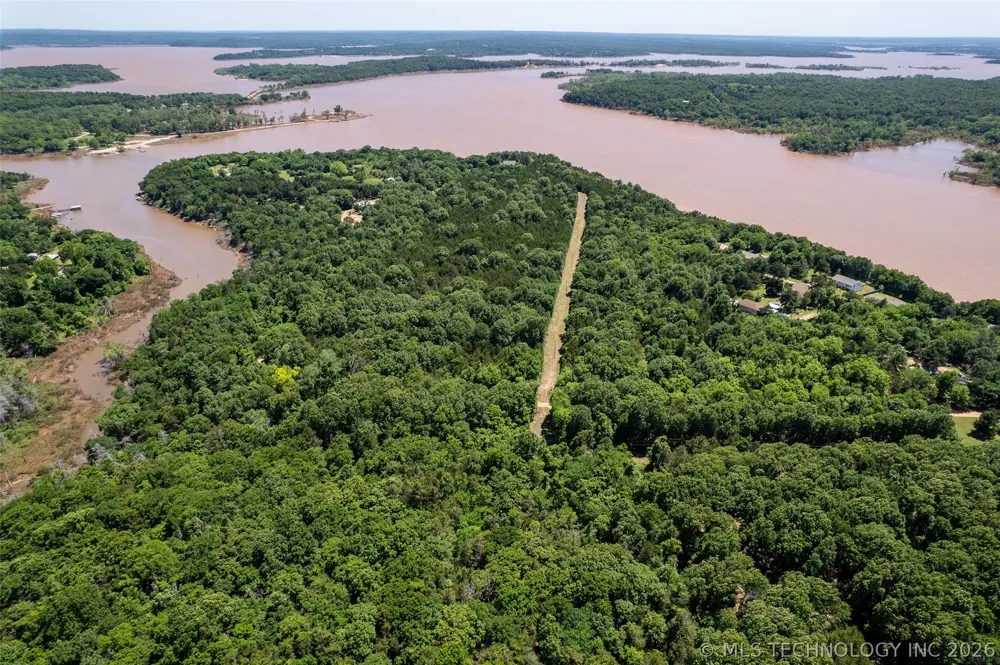 73 E Possum Trot Lane Cleveland, OK 74020