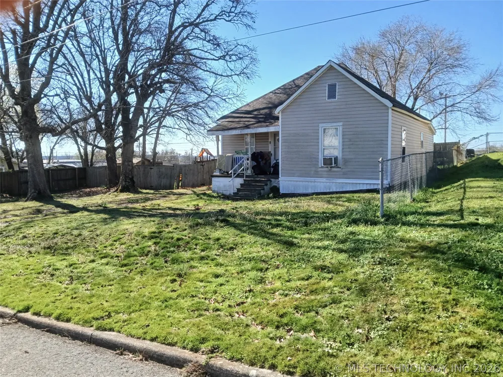 715 W Keetoowah Street Tahlequah, OK 74464