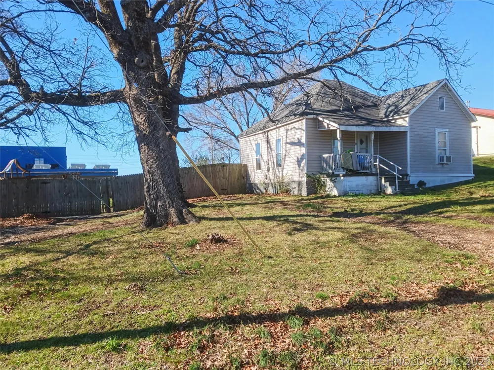 715 W Keetoowah Street Tahlequah, OK 74464