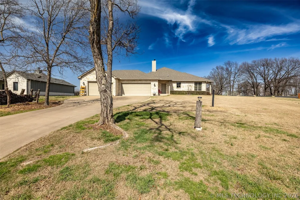 33389 S Coves Drive Afton, OK 74331