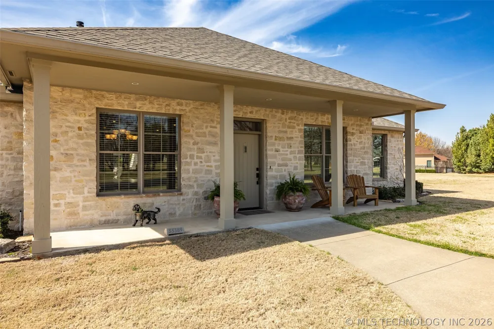 33389 S Coves Drive Afton, OK 74331