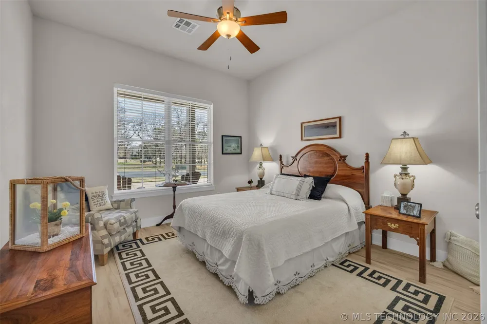 33389 S Coves Drive Afton, OK 74331