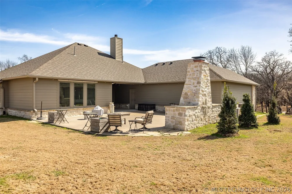 33389 S Coves Drive Afton, OK 74331