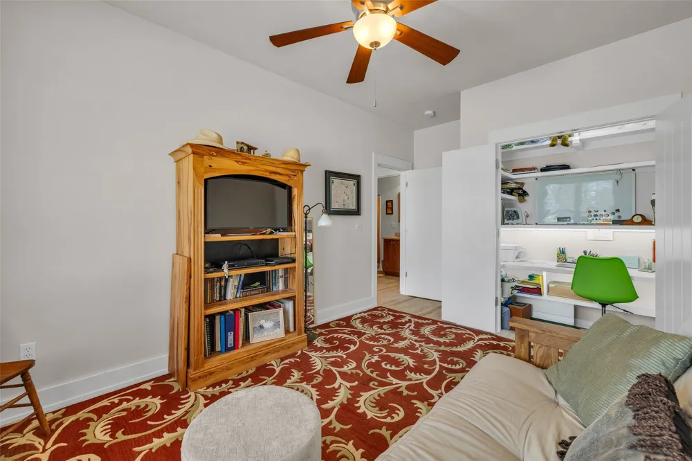 33389 S Coves Drive Afton, OK 74331