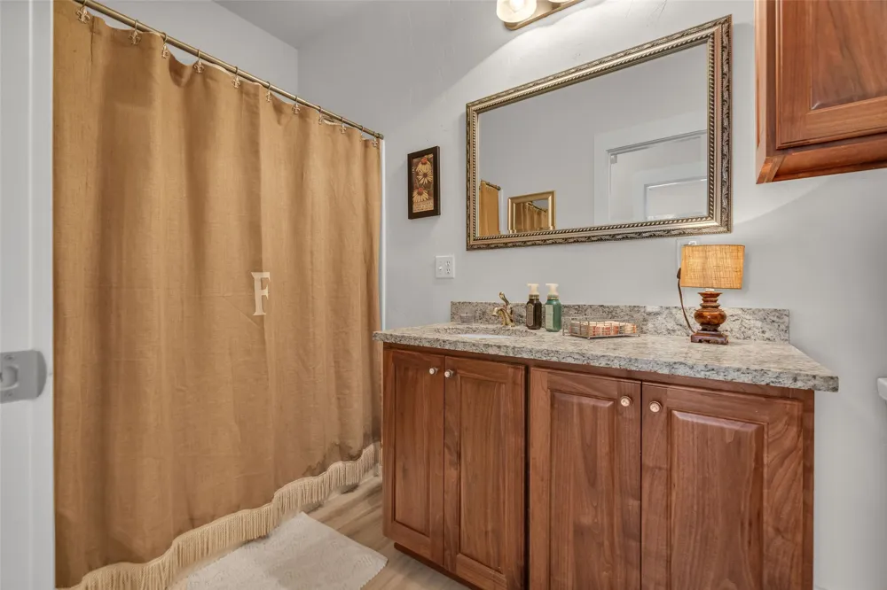 33389 S Coves Drive Afton, OK 74331