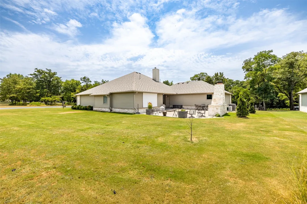 33389 S Coves Drive Afton, OK 74331