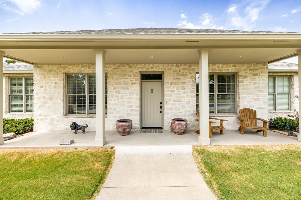 33389 S Coves Drive Afton, OK 74331