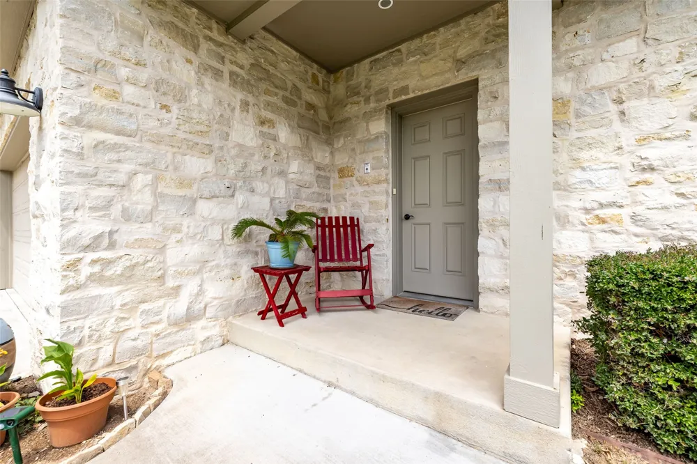 33389 S Coves Drive Afton, OK 74331