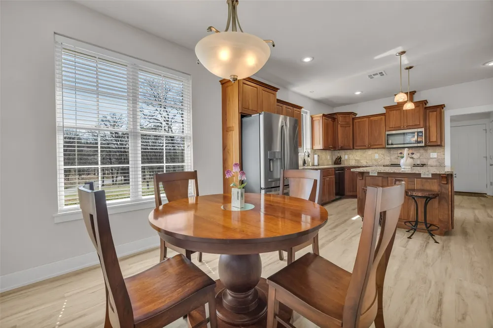 33389 S Coves Drive Afton, OK 74331