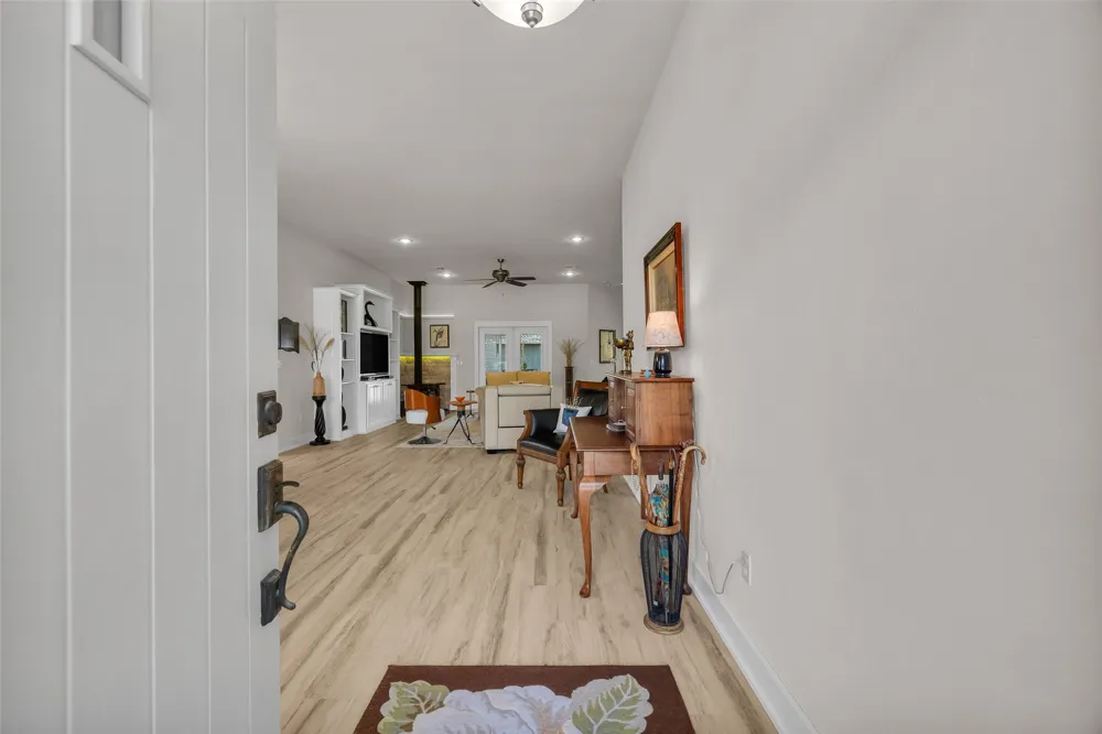 33389 S Coves Drive Afton, OK 74331