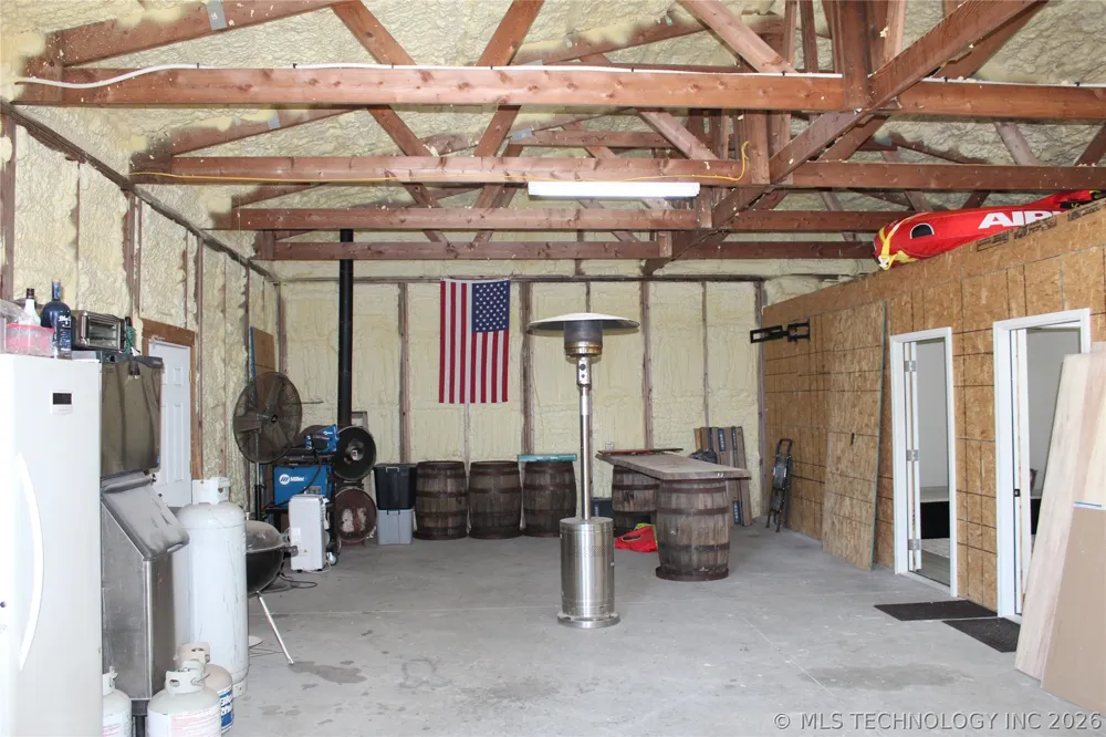 232 Erie Street Canadian, OK 74425